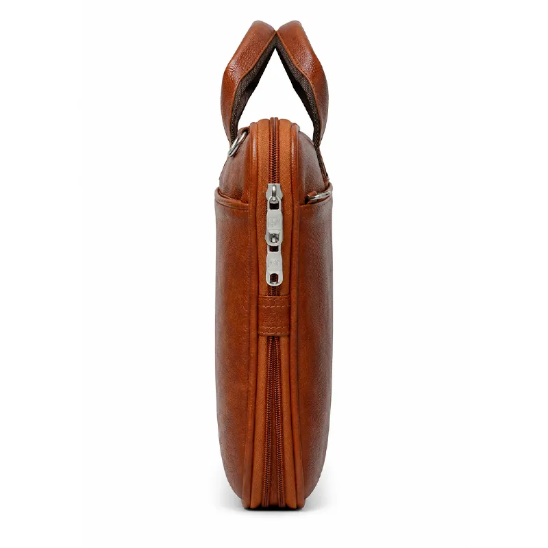 Executive corporate laptop bags manufacturer in Indore for manufacturing companies and IT businesses.